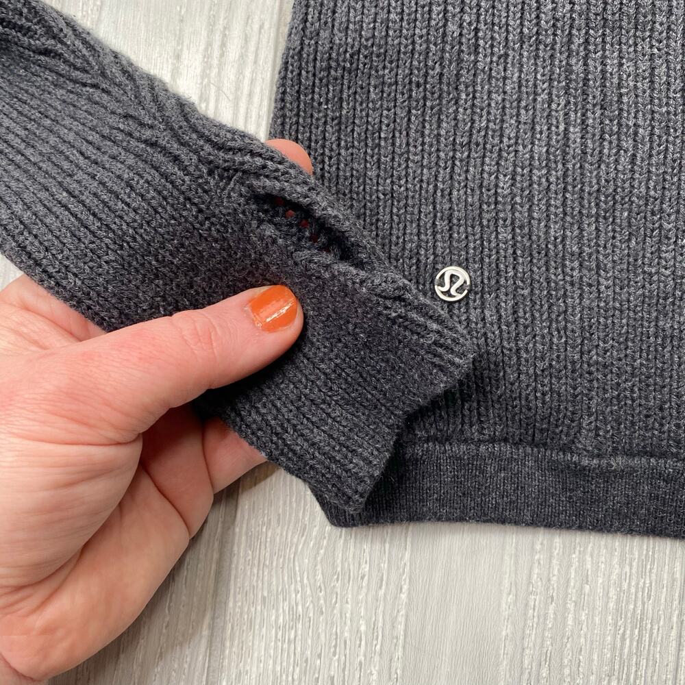Lululemon Athletica Women's Heather Gray The Sweater The Better Size 4 - Picture 11 of 12